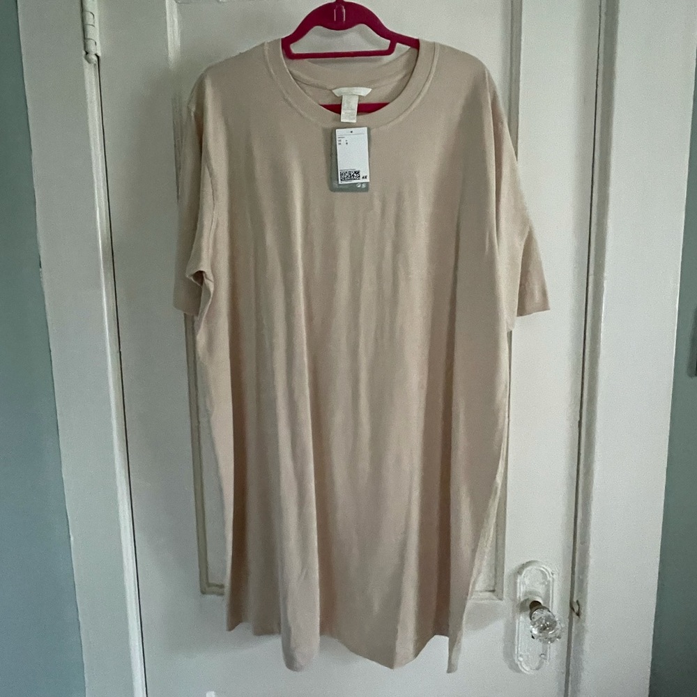 NWT H&M Maternity T-shirt dress
